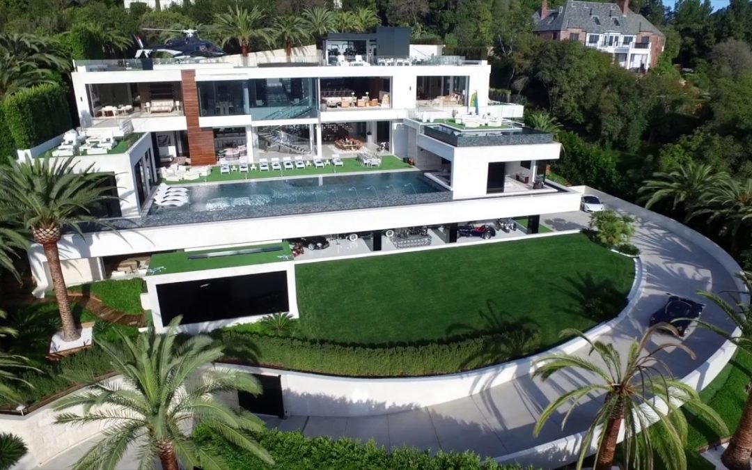 ‘Billionaire’ Bel-Air Mansion by Bruce Makowsky back on the Market for $150 Million