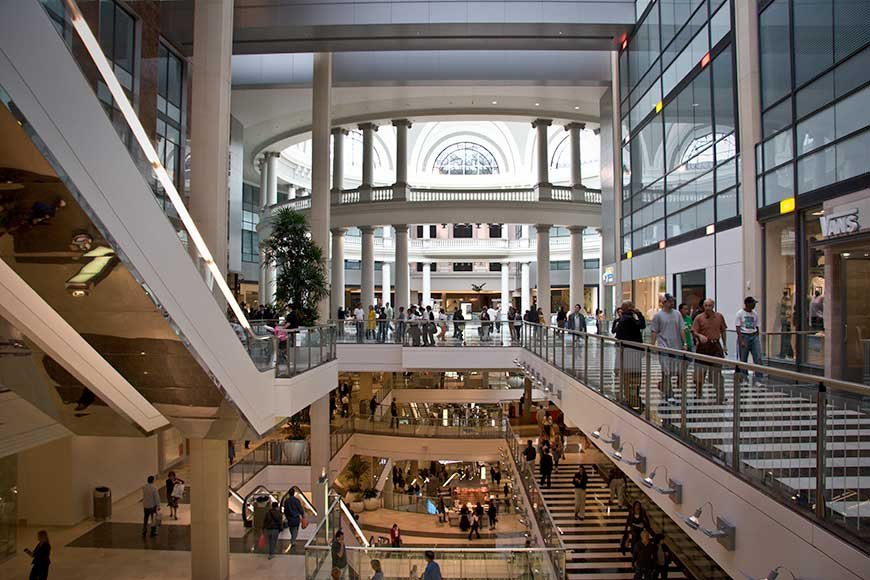 Union Square Shopping Center seems almost $1 Billion Value Decline
