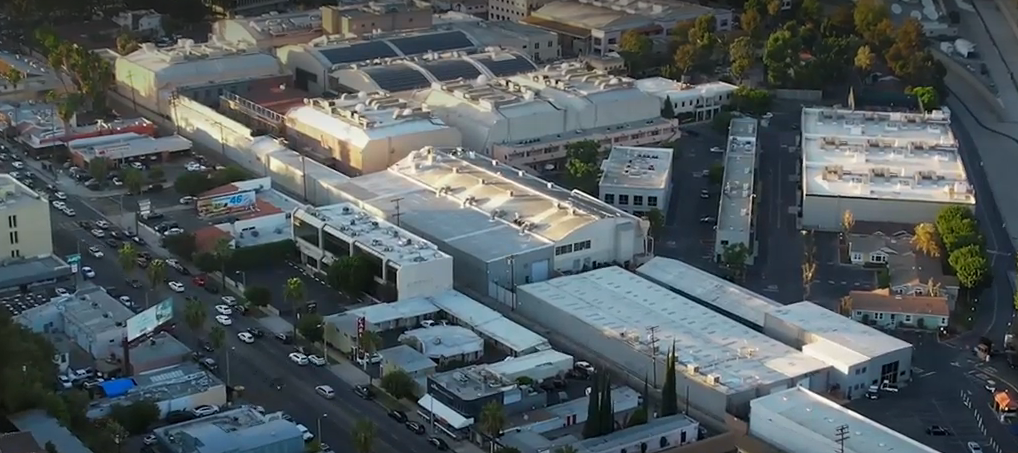 The $1.5 Billion Markdown: How Netflix Is Buying Hollywood’s History for Pennies on the Dollar